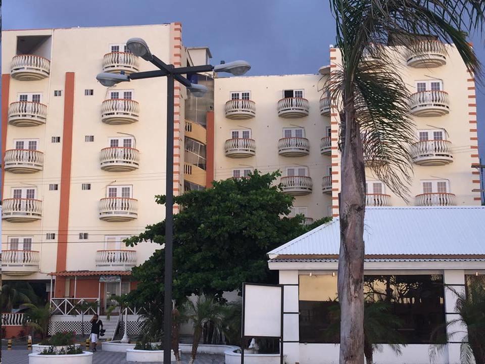Hotel Art Deco Beach La Ceiba Extérieur photo