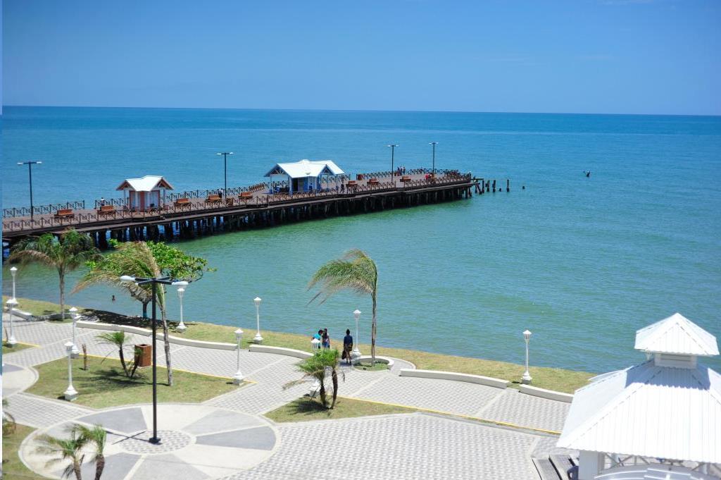 Hotel Art Deco Beach La Ceiba Extérieur photo